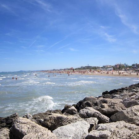 Hotel Villa Donati Viserbella di Rimini Εξωτερικό φωτογραφία